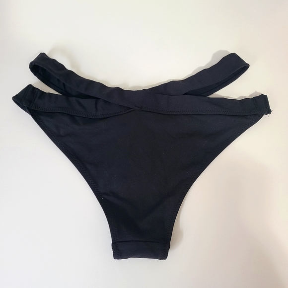 H&M Maillots De Bain Low Rise Cheeky Bikini Bottoms - Women's US 4 - Picture 4 of 5